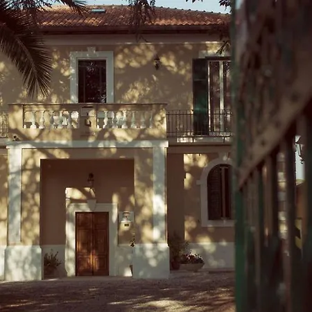 Relais Domus Elettra
